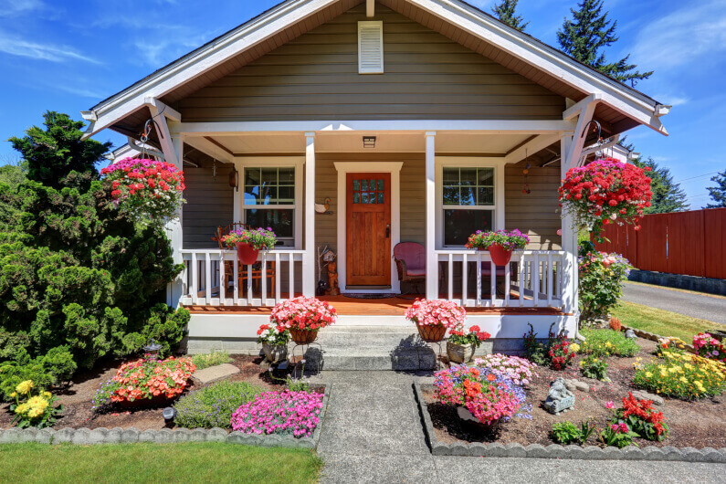 How to Improve Curb Appeal When Selling Your Home